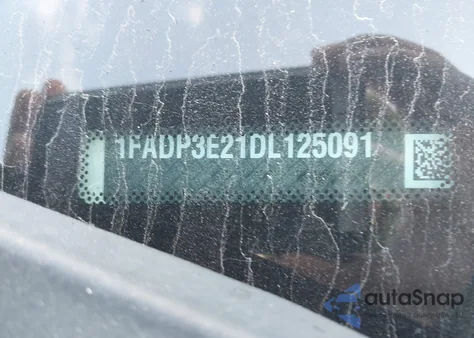 2013 Ford Focus S из США, поврежденный, VIN 1FADP3E21DL125091